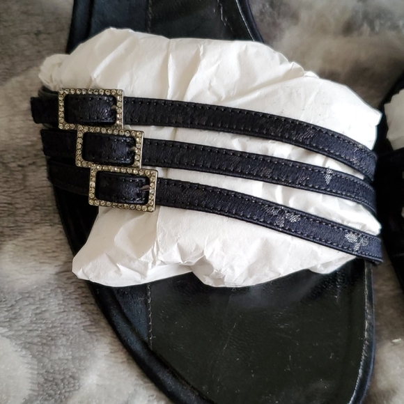 Louis Vuitton Strappy Black Sandal 3.5Inch Hill 39 - Picture 2 of 16